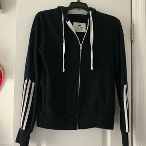 LOVE hoodie black and white